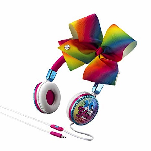 These snazzy JoJo Siwa headphones boast bows. The bow on the fashion headphone is detachable. Kids can add other bows to it from Siwa’s accessory collection.