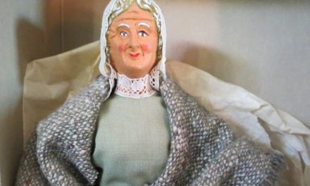 Hermosa Arts & History Association Fundraising Auction Includes Dolls