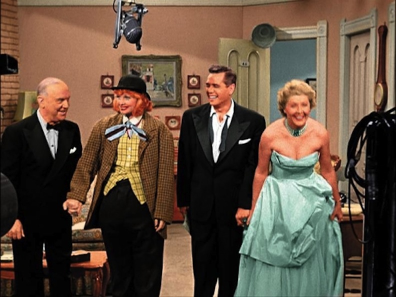 I Love Lucy Cast taking bows