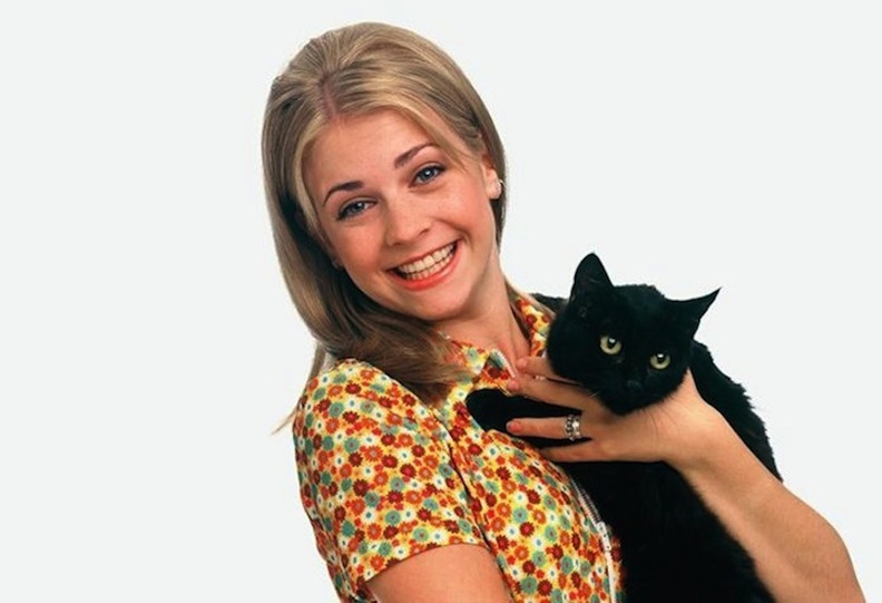 Melissa Joan Hart and Salem in Sabrina