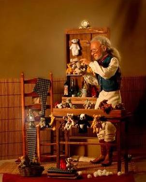 Silver and Bold – After 25 Years, Jack Johnston Remains Focused on Professional Growth and Supporting the Dollmaking Community