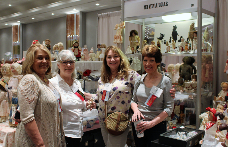 Before the UFDC salesroom opens, many dealers get together to chat and catch up with each other. Lifelong friendships are made at UFDC events.